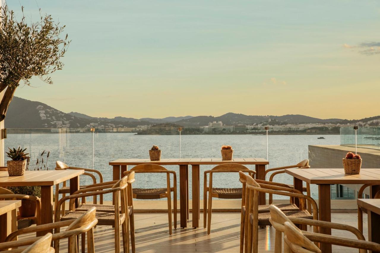 Me Ibiza - The Leading Hotels Of The World Санта Еулалия дел Рио Екстериор снимка