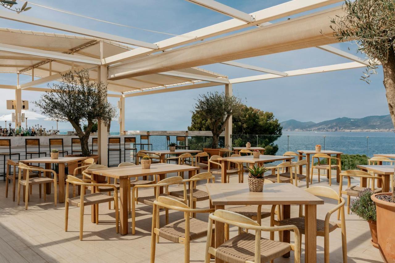 Me Ibiza - The Leading Hotels Of The World Санта Еулалия дел Рио Екстериор снимка