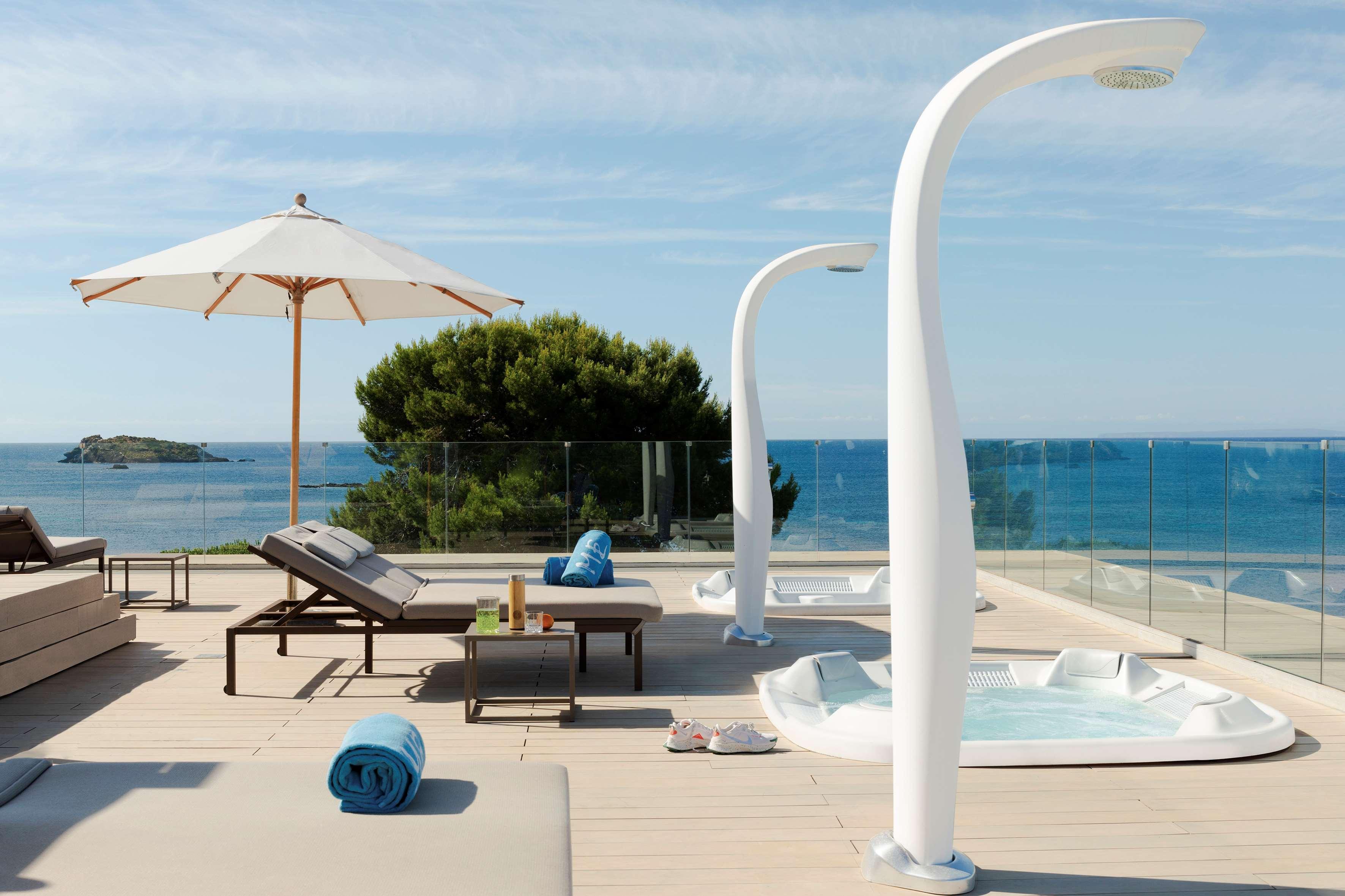 Me Ibiza - The Leading Hotels Of The World Санта Еулалия дел Рио Екстериор снимка