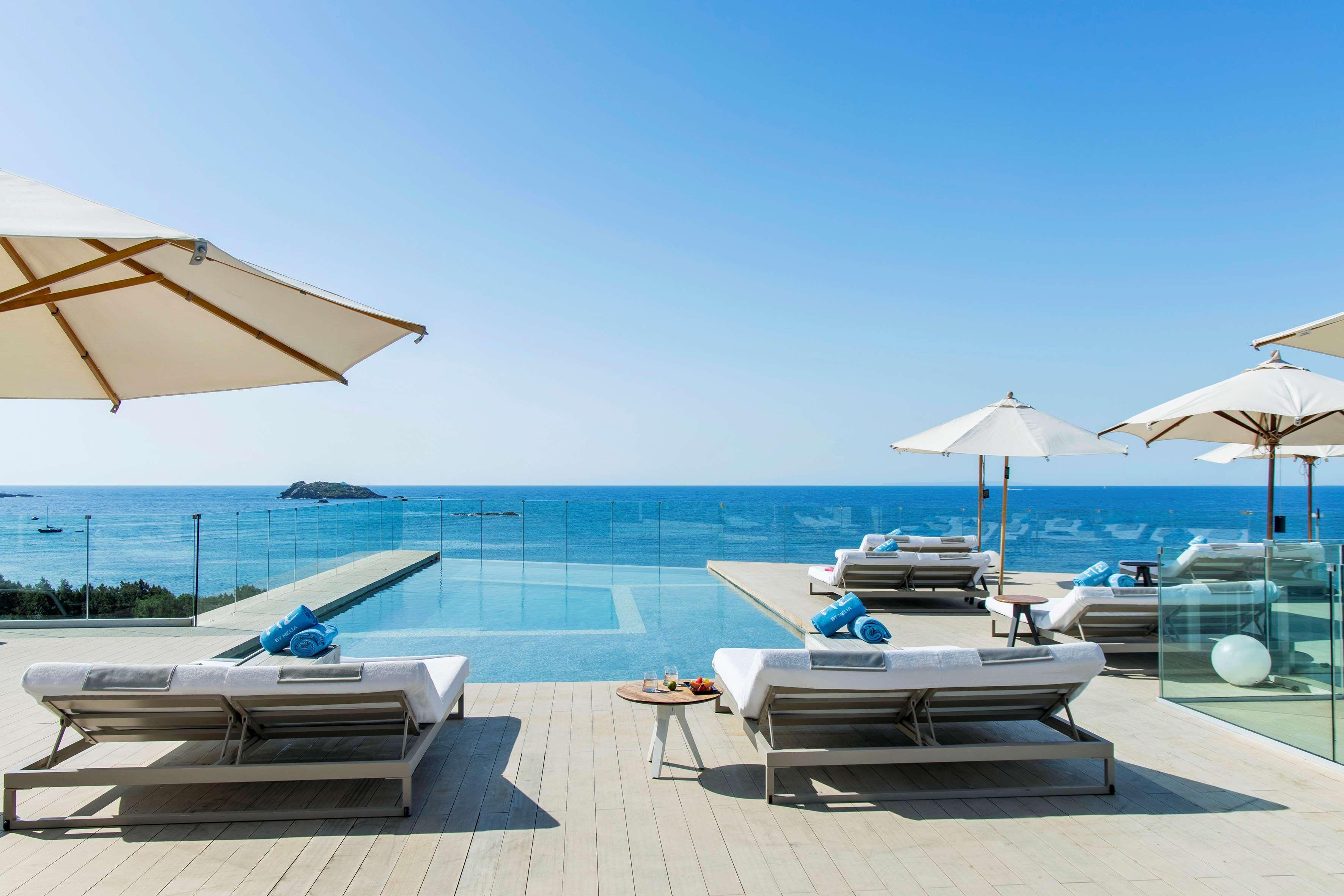 Me Ibiza - The Leading Hotels Of The World Санта Еулалия дел Рио Екстериор снимка