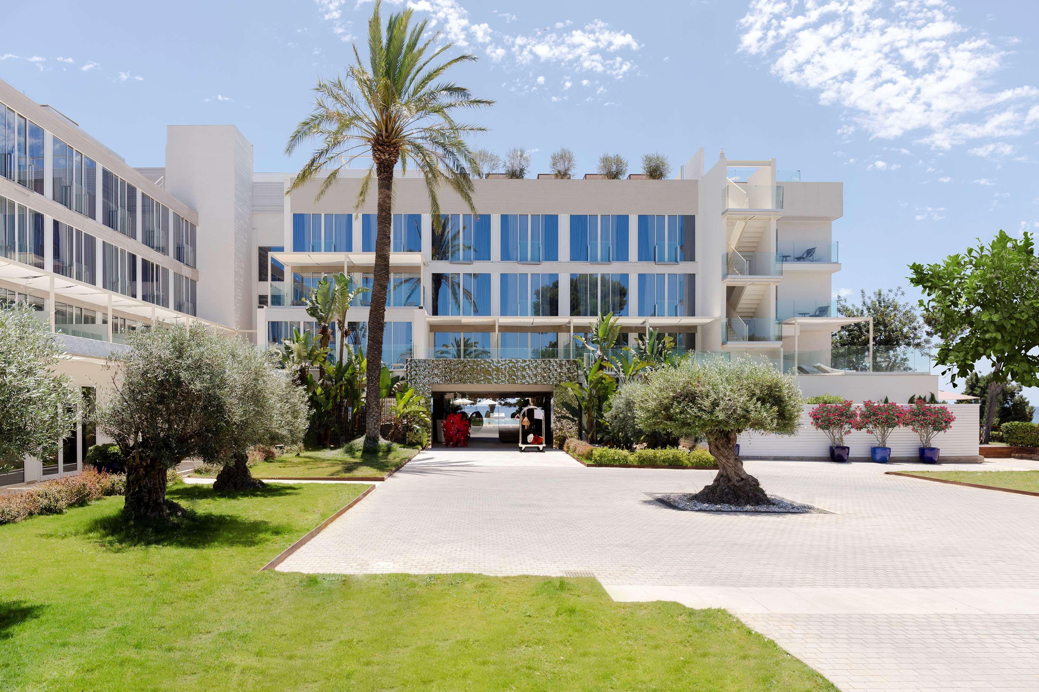 Me Ibiza - The Leading Hotels Of The World Санта Еулалия дел Рио Екстериор снимка