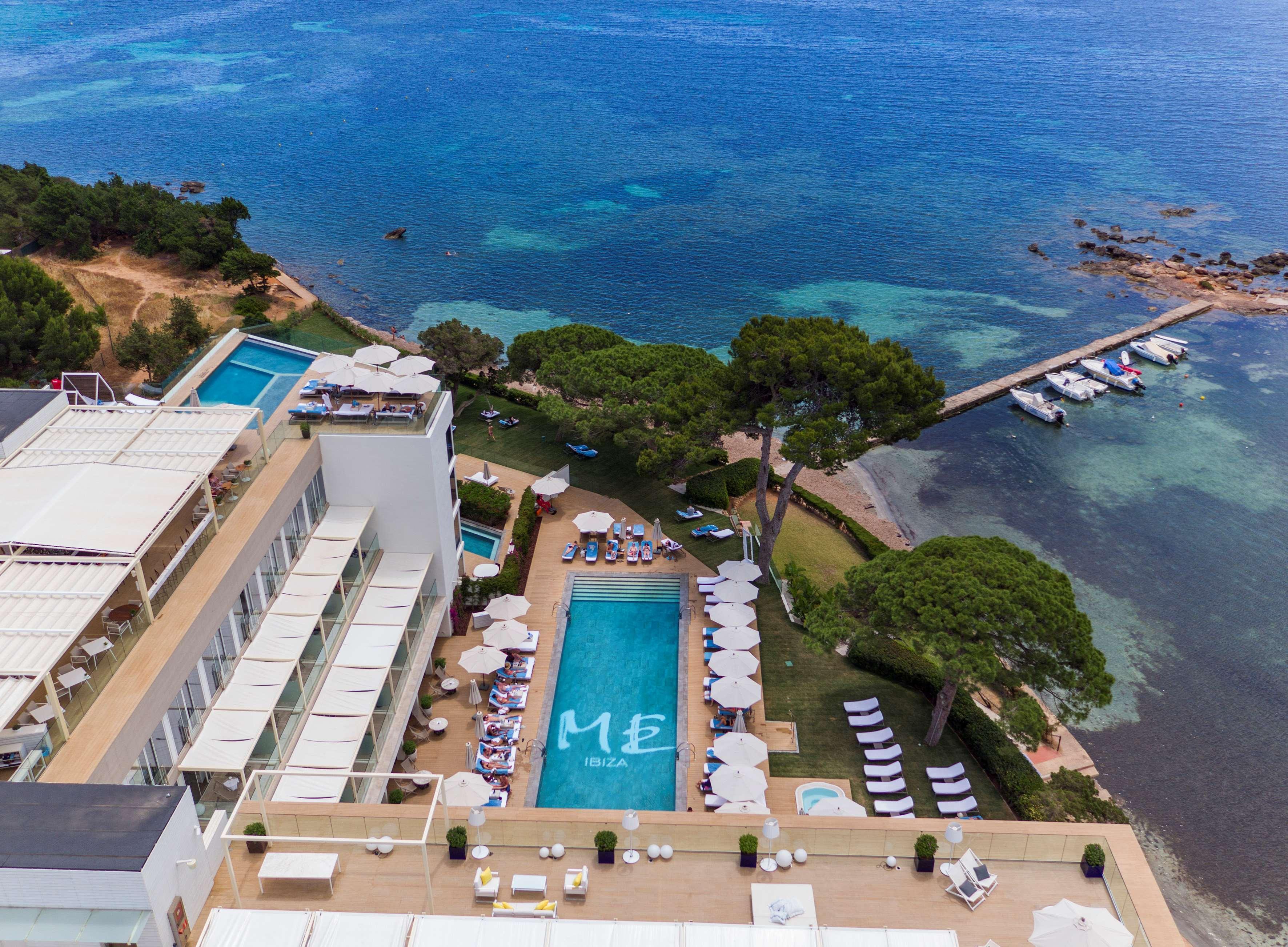 Me Ibiza - The Leading Hotels Of The World Санта Еулалия дел Рио Екстериор снимка